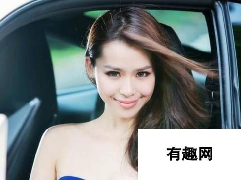 日本COSME大赏美白网友热议年度美白神器，网友：“终于等到你，美白界的扛把子！”